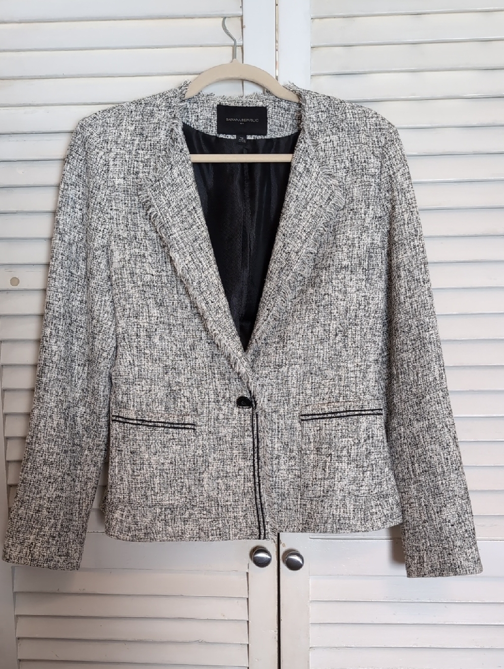 Women's Tweed Blazer Jacket in Black & White